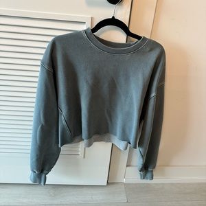 TNA Cropped Crewneck